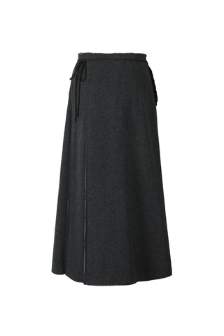 Raw Edge Detail Flare Long Skirt