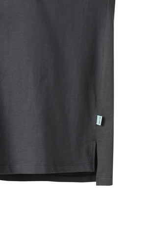 (RE;CODE × OBJECTS IV LIFE by Daniel Arsham)
Garment Layered T-shirt